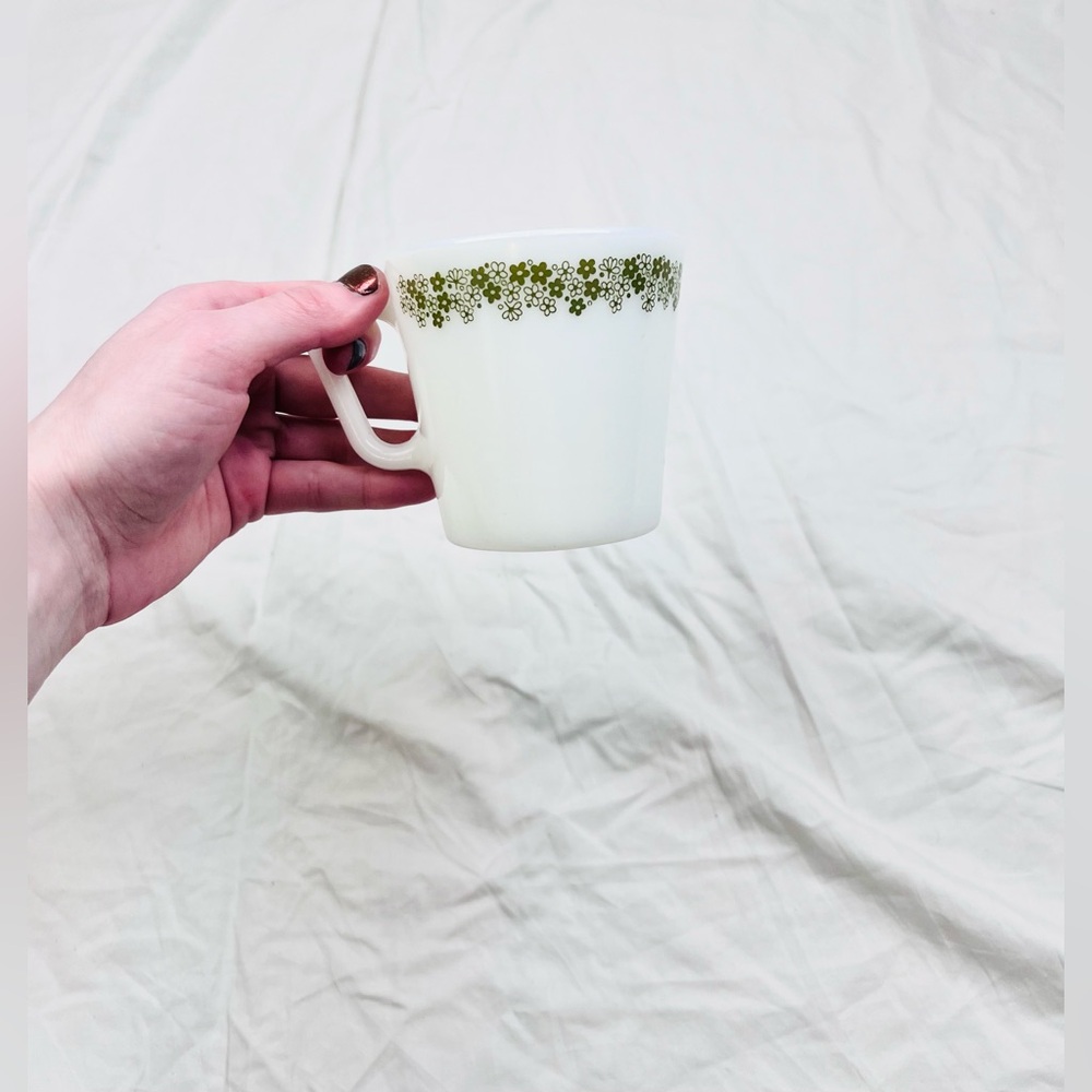 Vintage Pyrex collectible green floral pattern milk glass mug cup